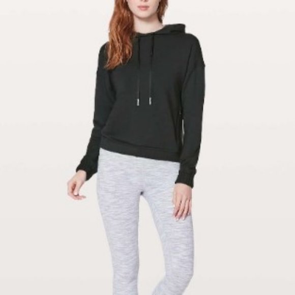 Lululemon Twisted & Tucked Pullover in Black Size 4 - Picture 6 of 7